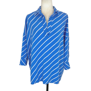 Stradivarius blue striped shirt